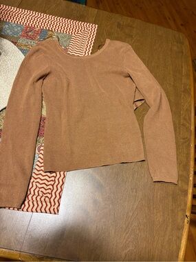 Pink Rose Ribbed Sweater in Tawny Brown